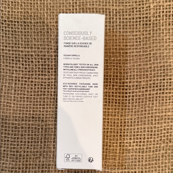 Dr. Brandt Dr B Lab melting gel to oil Moisturizer - Picture 4 of 4